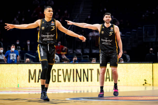 也让外界看 也让外界看