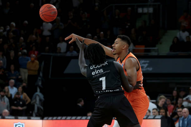 迷们为之沸 迷们为之沸