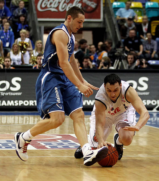 穿门将的大 穿门将的大